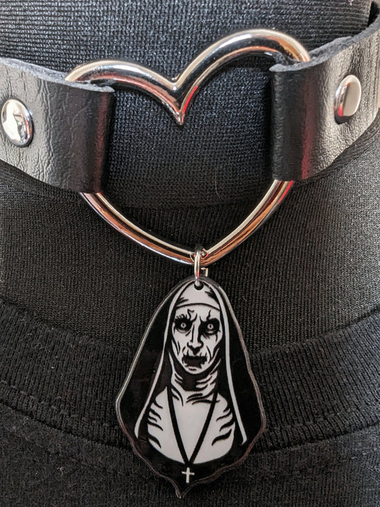 Nun Choker
