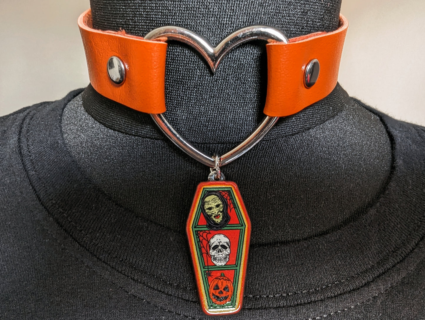 Halloween III Black Heart Choker