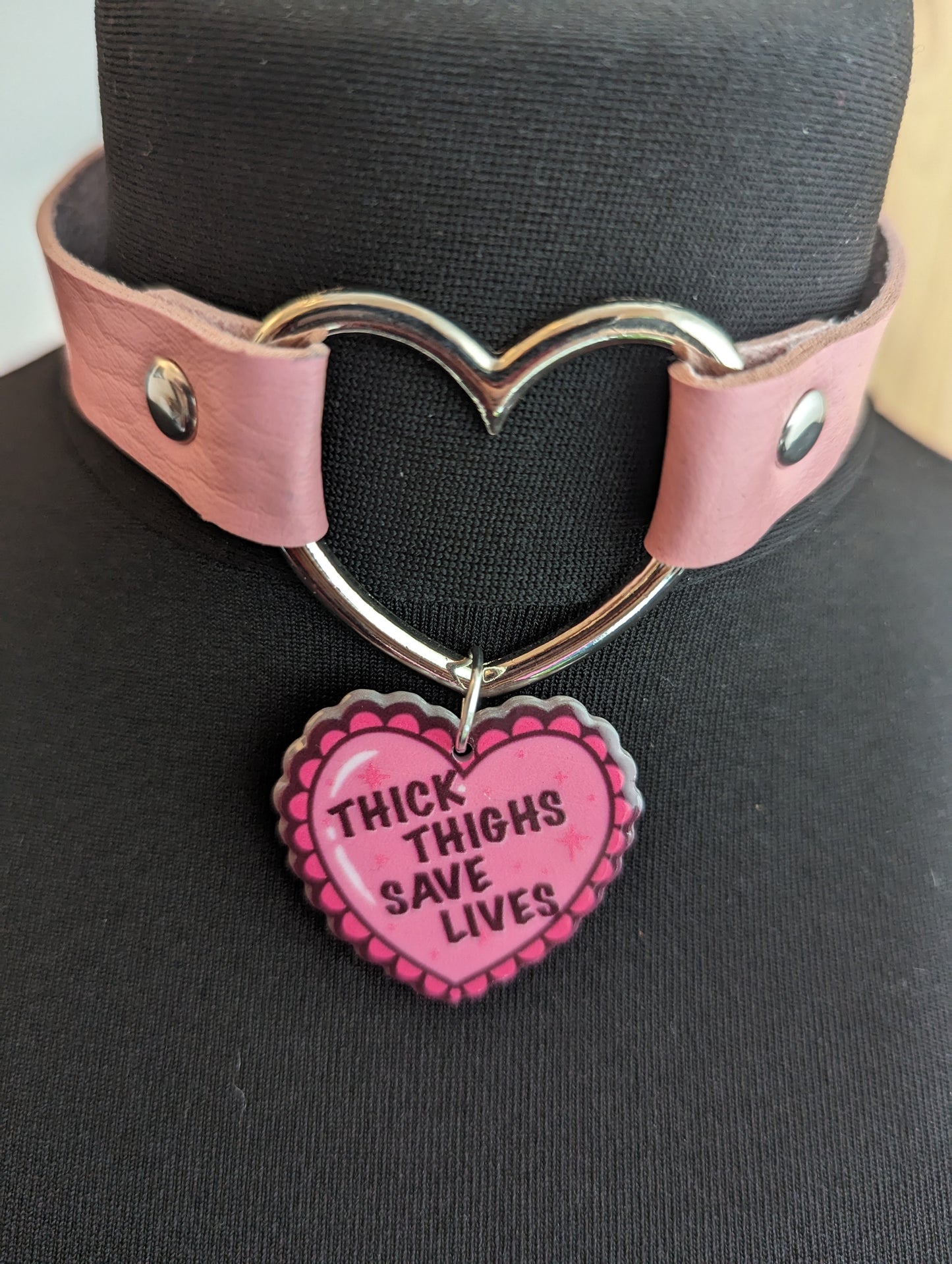 Thick Thighs Heart Choker